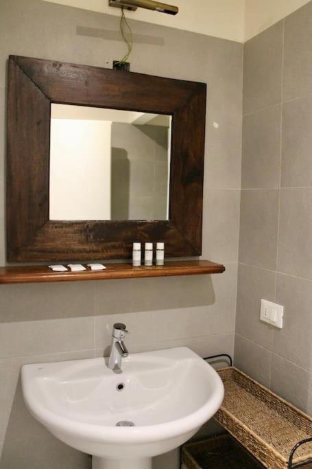 Modern 3Br Near Santa Maria Novella Station Apartment Florenţa Exterior foto